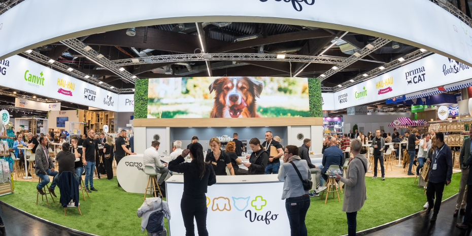 Vafo’s booth was constructed with recyclable materials.