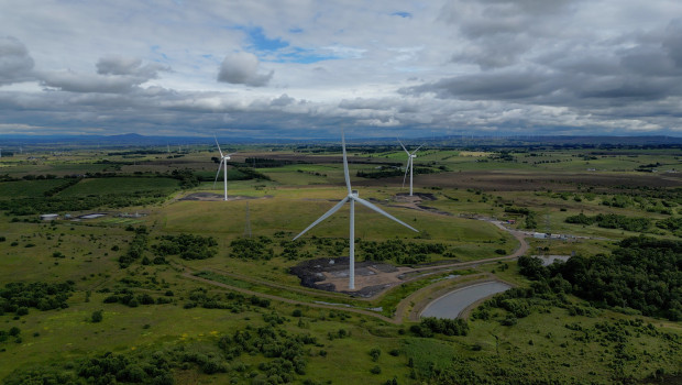 The 13.5 MW (approximately 40 500 MWh) onshore wind project is located in East Kilbride, South Lanarkshire, Scotland.