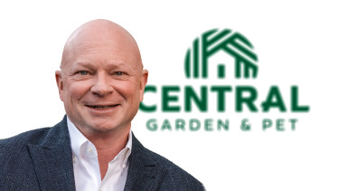 Central Garden & Pet announces Randal D. Lewis as New Director