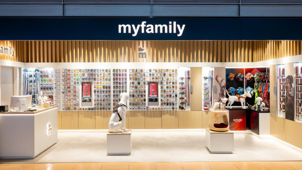 The boutique at Gate A18 at Hamburg Airport is also visually very attractive.