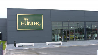 Donations instead of Christmas gifts from Hunter